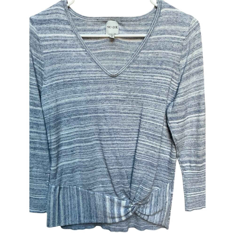 NIC+ZOE Heathered Gray V‑Neck Sweater